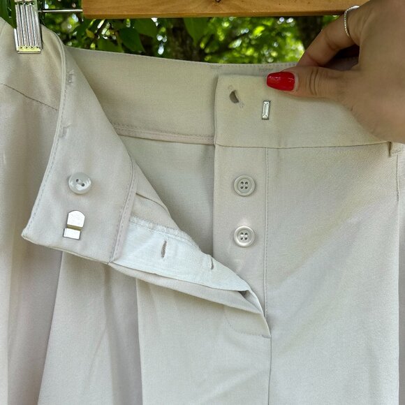 Ivory Pleated Mini Skirt - Picture 2 of 5